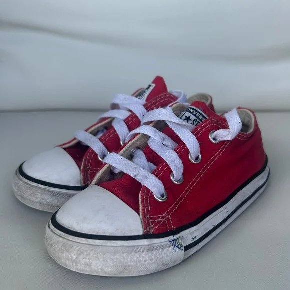 Converse Kids Red Sneakers - Picture 1 of 8